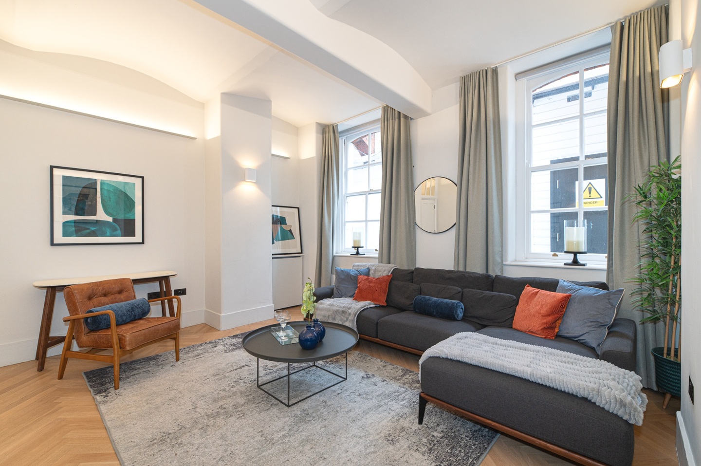 Additional image 12 of 1 Bed Flat, Kensington Gore, SW7, N1 7GU