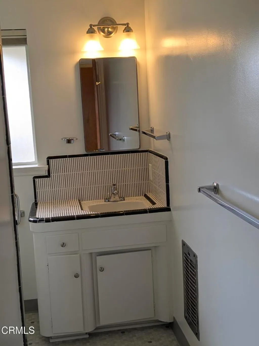 Additional image 17 of 1990 Fox Ridge Drive, Pasadena, CA