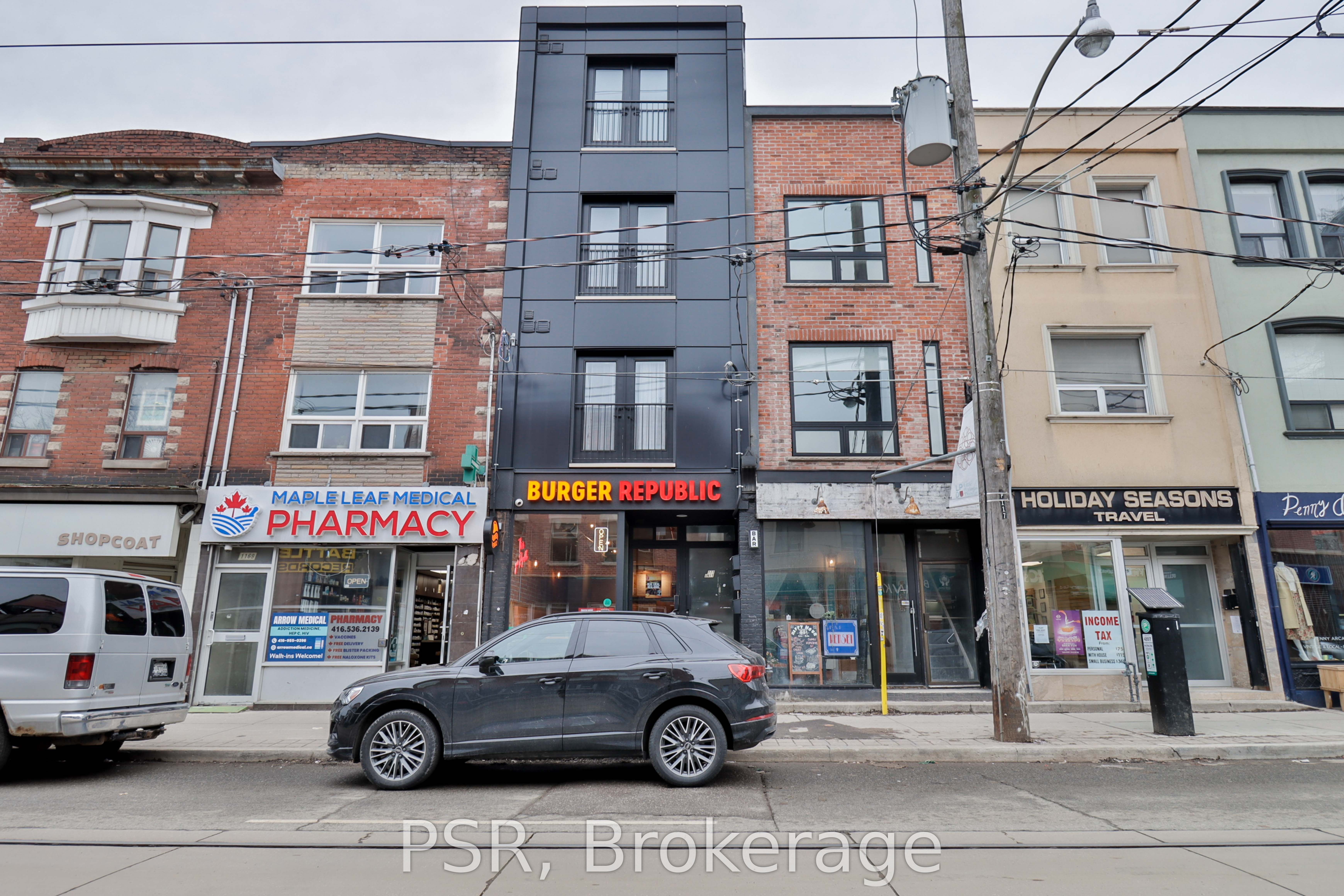 4-1171 Dundas Street W, Toronto, ON, M6J 1X3