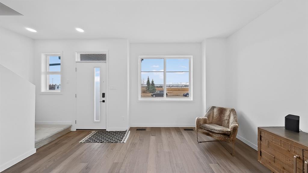 Additional image 4 of 302 Uplands Boulevard N, Lethbridge, AB, T1H 7C7