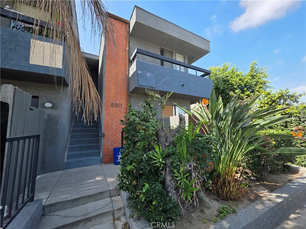 Additional image 24 of 6911 Woodley Ave Unit 101, Van Nuys, CA 91406