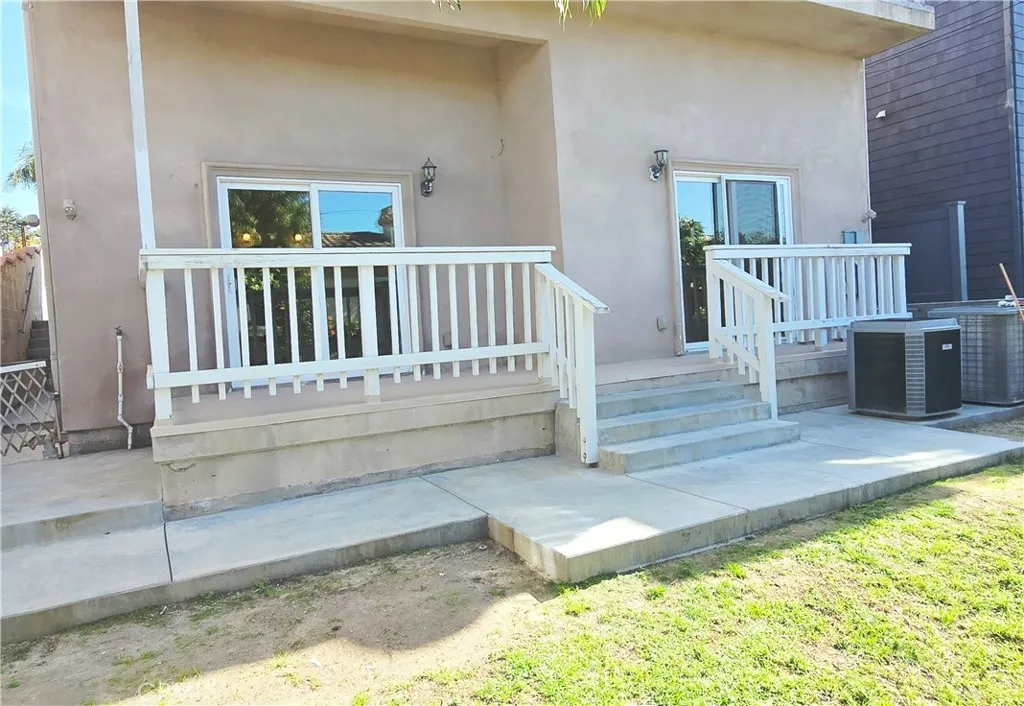 Additional image 23 of 515 S Helberta Ave, Redondo Beach, CA 90277