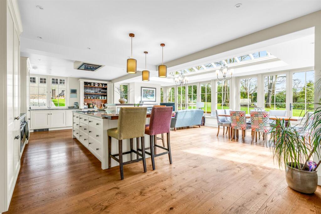 Additional image 13 of Bishops Road, Tewin, Welwyn