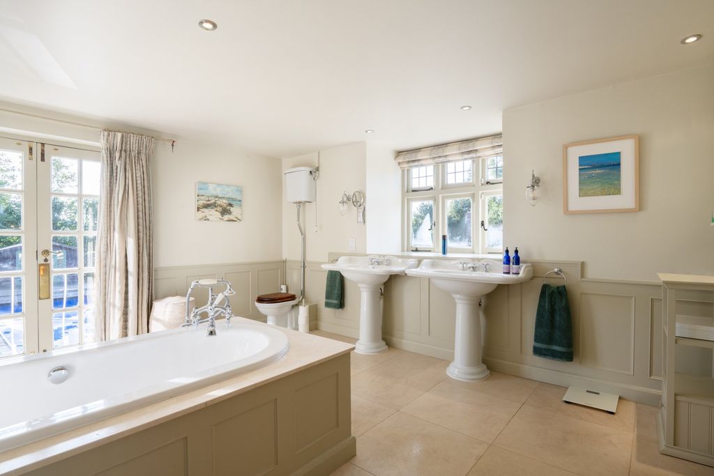 Additional image 6 of 7 bed detached house for saleChurchmere Road, Sutton Courtenay, Abingdon, Oxfordshire OX14