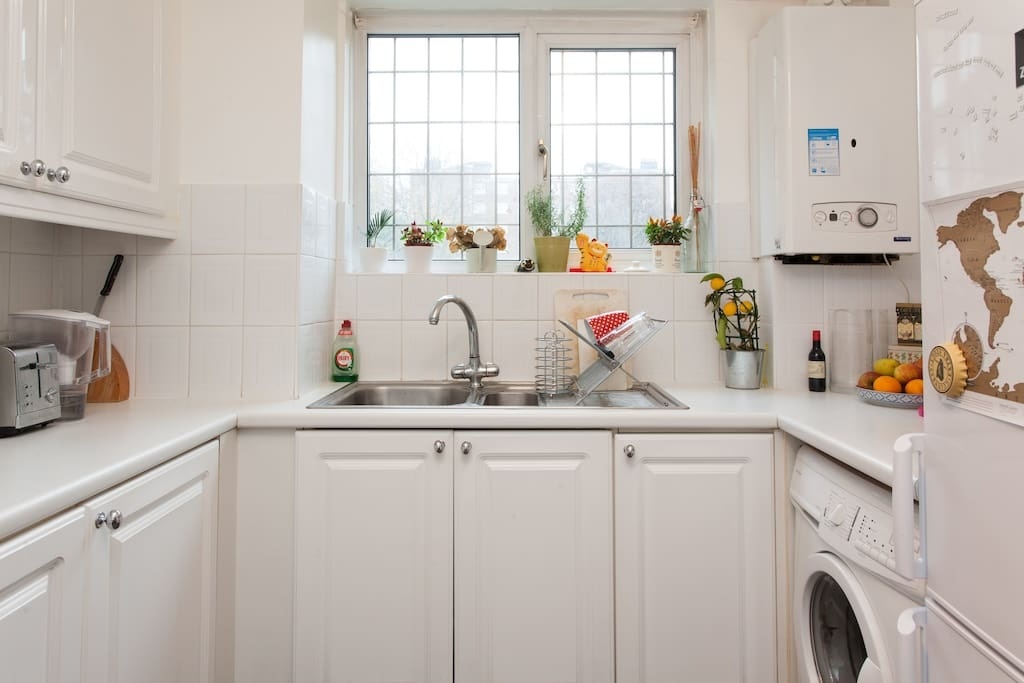 Additional image 2 of Room in a Shared Flat, Pitfield Street, N1, N1 7GU