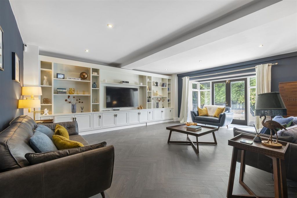 Additional image 29 of 7 bed property for saleLovelace Avenue, Solihull B91