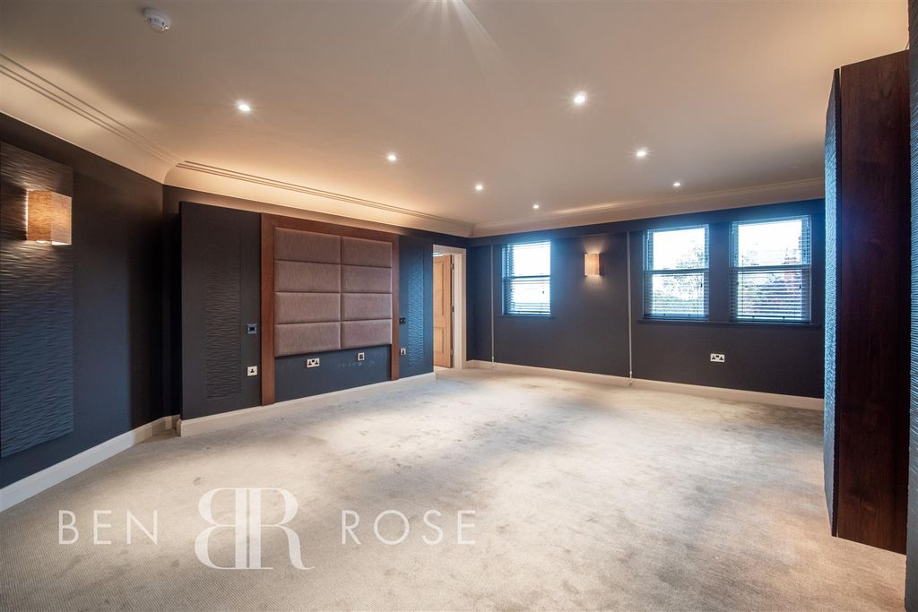 Additional image 17 of 3 bed flat for saleWindsor Road, Chorley PR7