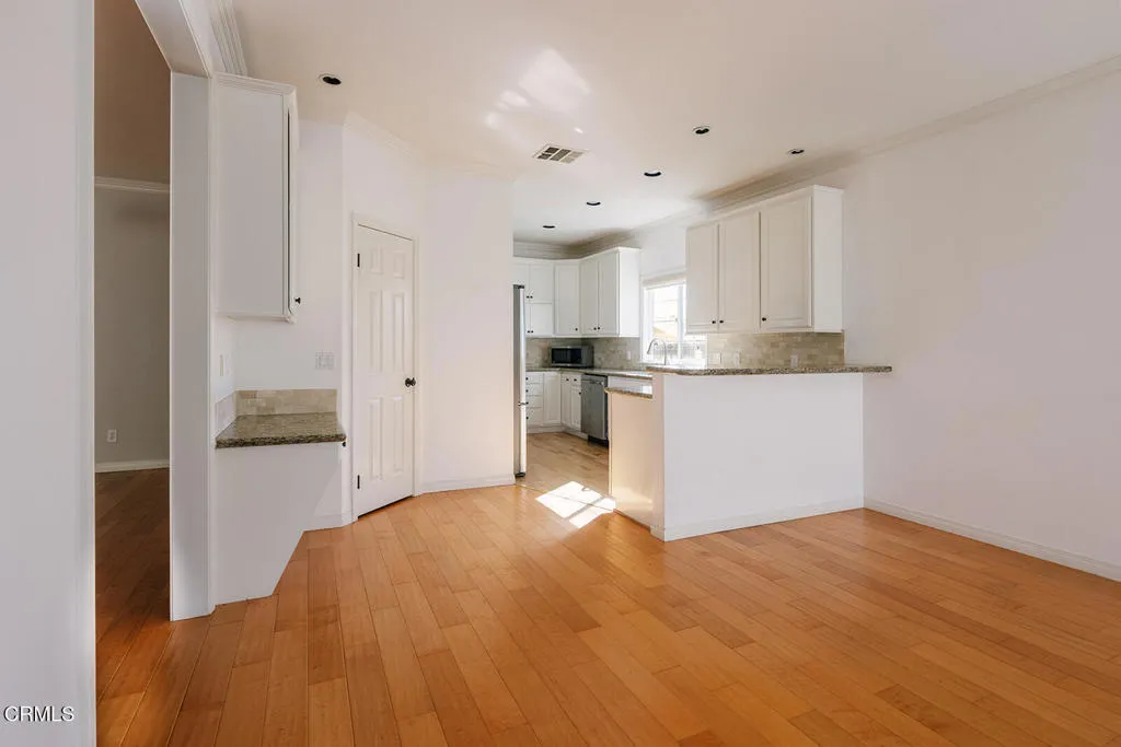 Additional image 17 of 2409 Olive Avenue, La Crescenta, CA 91214