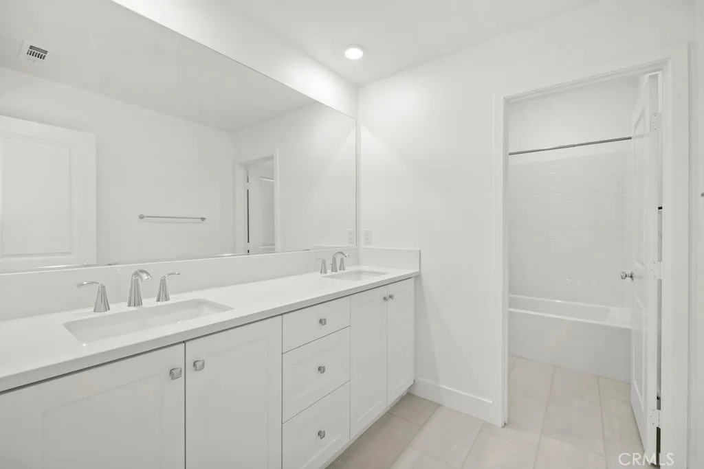 Additional image 15 of 430 Lobata, Irvine, CA 92618