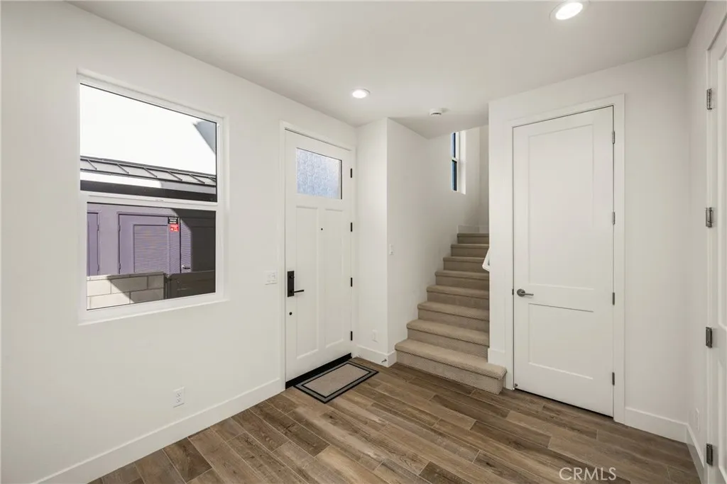 Additional image 40 of 19031 Main St #101, Huntington Beach, CA 92648