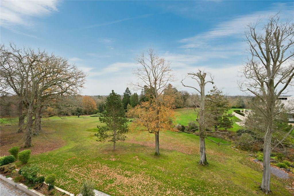 Additional image 15 of 2 bed flat for saleCharters Garden House, Charters Road, Sunningdale, Berkshire SL5