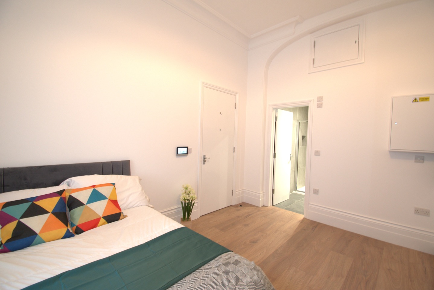 Additional image 2 of Studio Flat, Grenville Place, SW7, N1 7GU