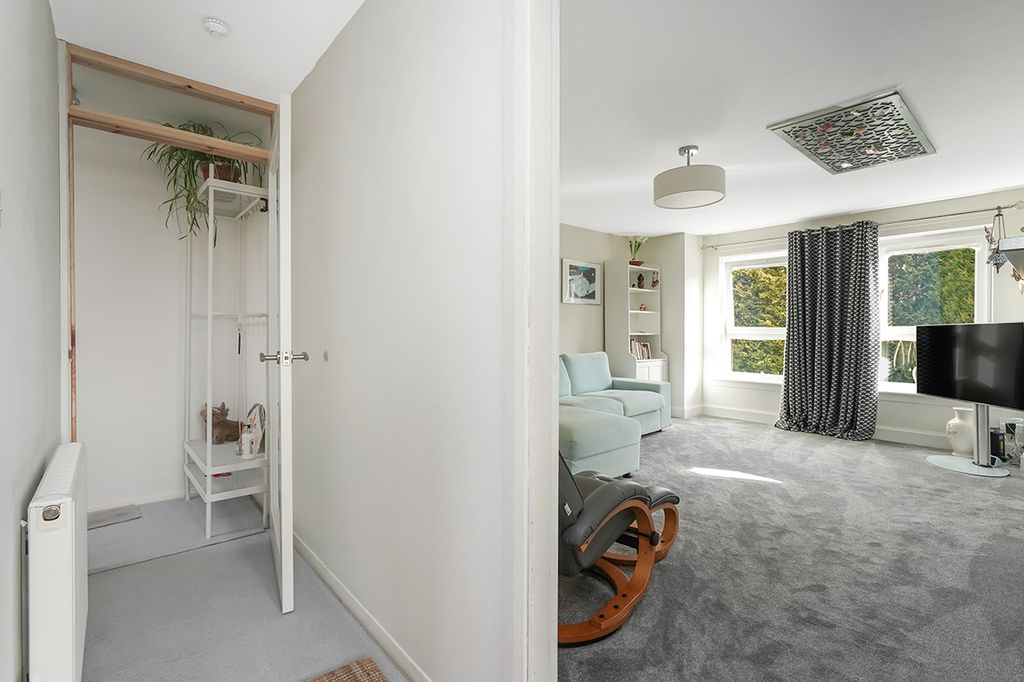 Additional image 7 of 2 bed flat for sale11 D'arcy Crescent, Mayfield, Dalkeith EH22