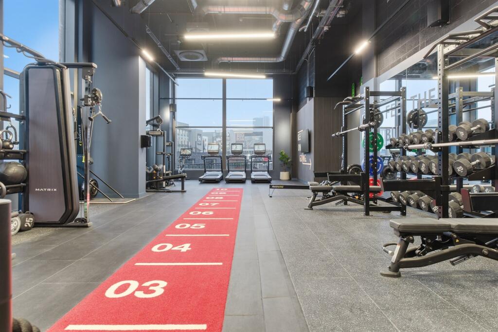 Additional image 27 of Belmont Wharf, Glasswater Locks, B4