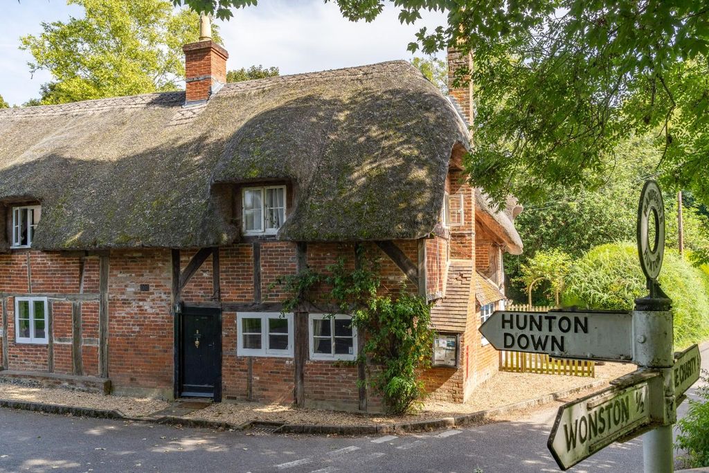 Additional image 26 of 10 bed detached house for saleHunton Down Lane, Winchester SO21