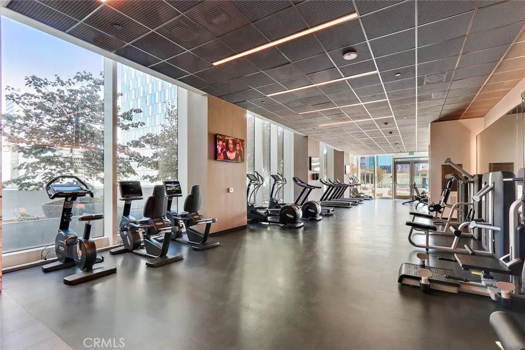 Additional image 35 of 889 S Francisco St Unit 2101, Los Angeles, CA 90017