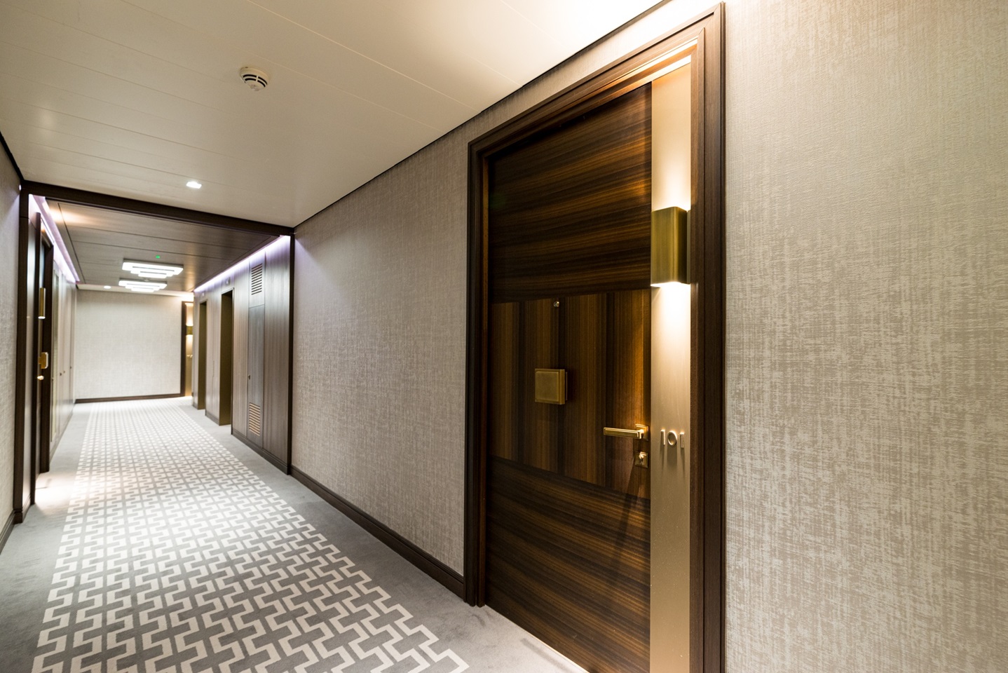 Additional image 3 of Studio Flat, Portugal Street, WC2A, N1 7GU