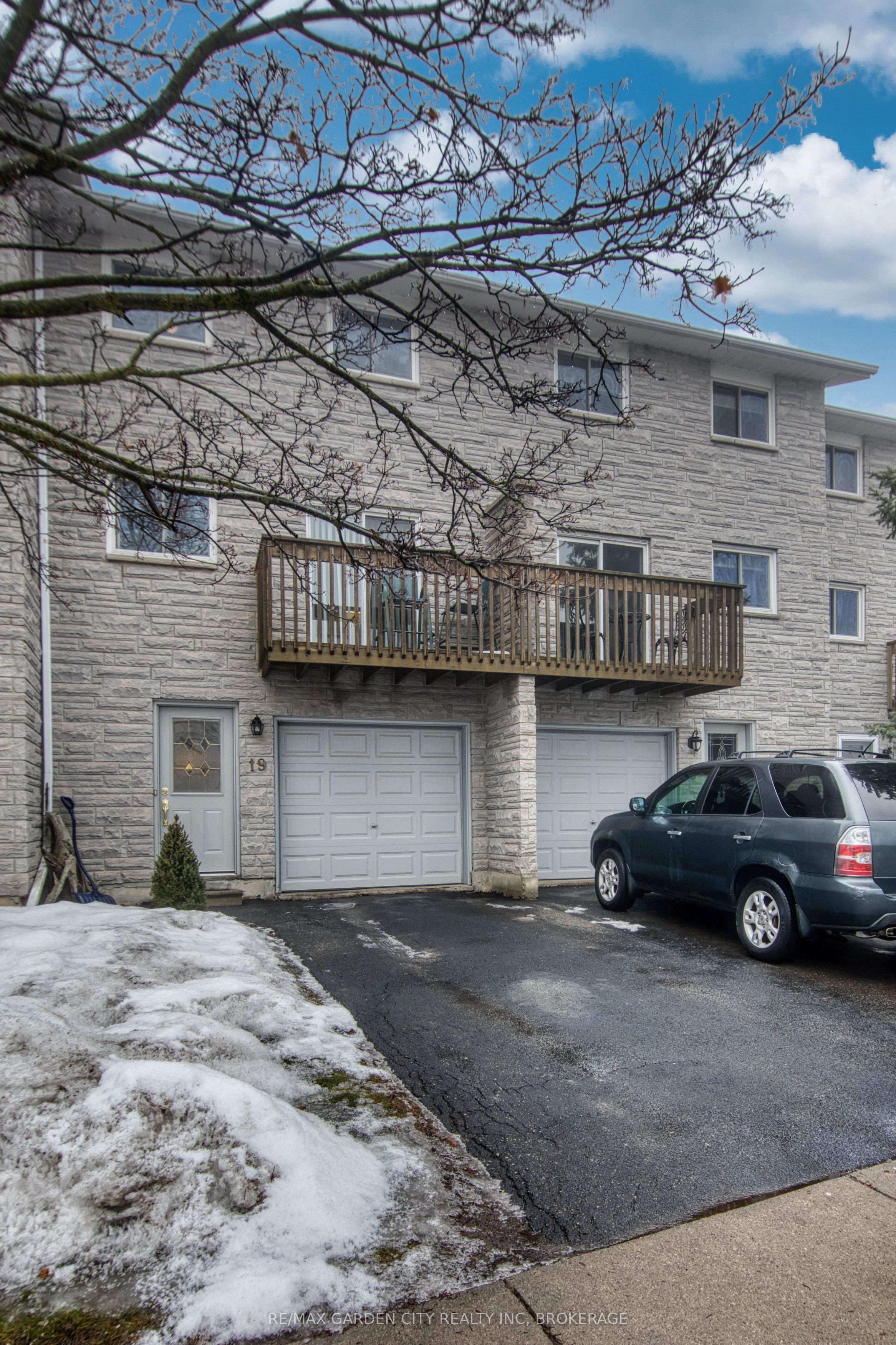 Additional image 3 of 19-1155 Paramount Drive, Hamilton, ON, L8J 2N3