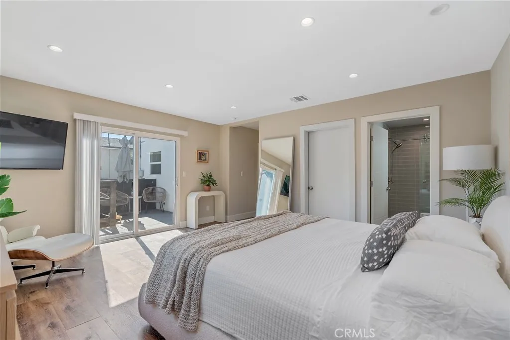 Additional image 26 of 8034 Airlane Avenue, Los Angeles, CA 90045