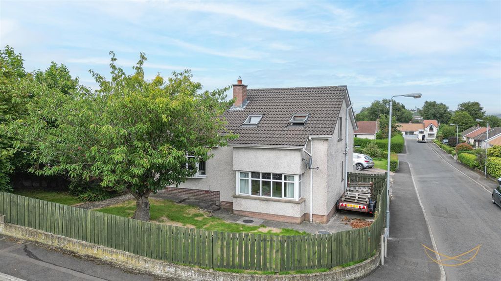 Additional image 2 of 5 bed detached house for saleRathmena Drive, Ballyclare BT39