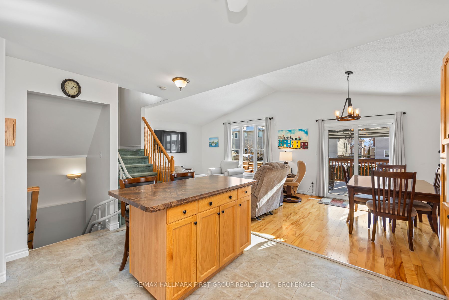 Additional image 3 of 979 Rainbow Crescent, Kingston, ON, K7K 7J3