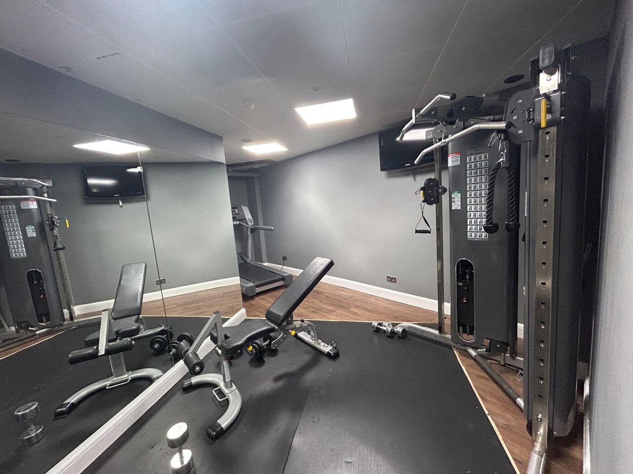 Additional image 9 of Room in a Shared Flat, Lawrence House, EC1V, N1 7GU