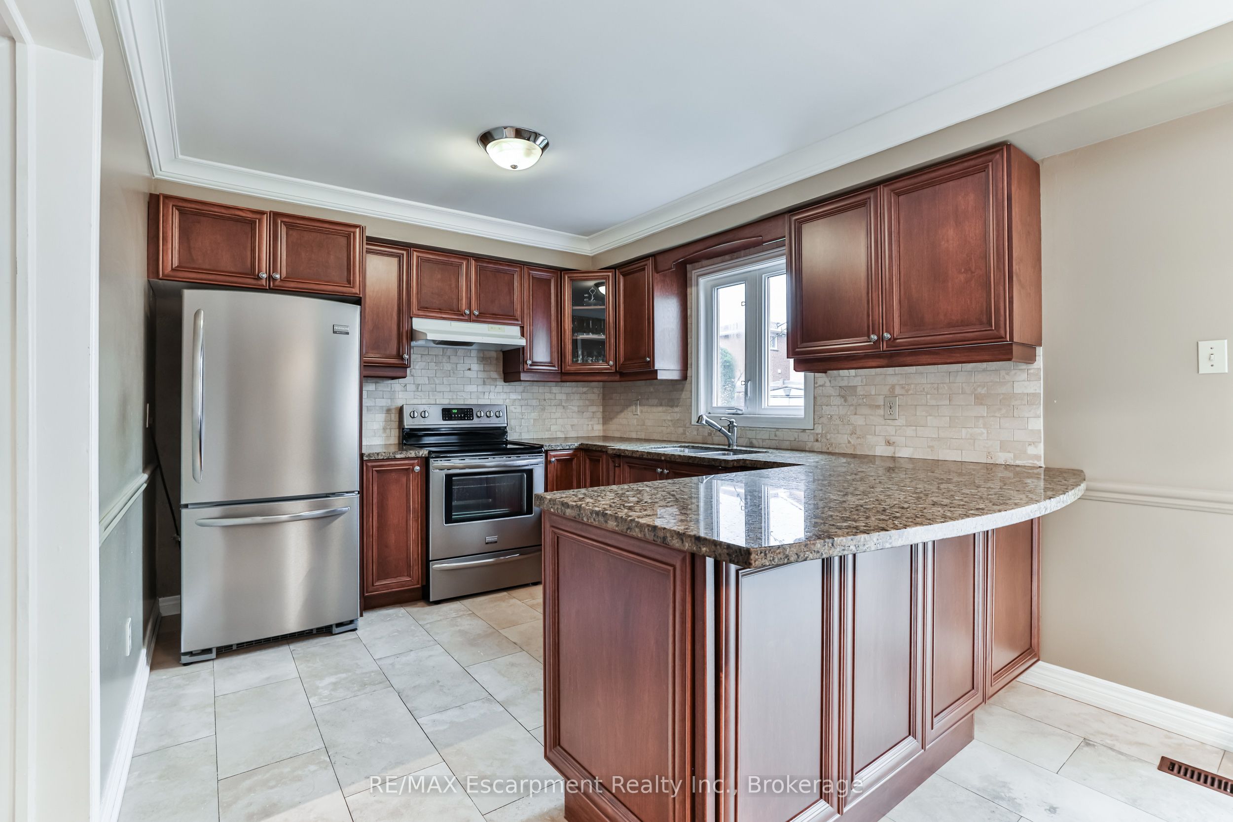 Additional image 6 of 90 Waterfall Road, Vaughan, ON, L4L 5B2