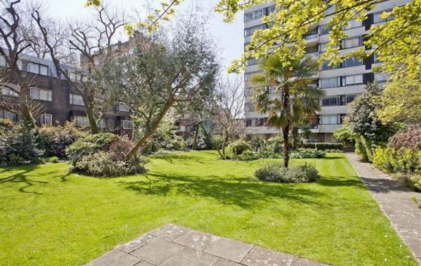 Additional image 8 of 2 Bed Flat, The Quadrangle, W2, N1 7GU