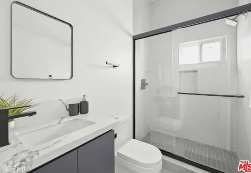 Additional image 12 of 4537 W 16th Unit 1/2, Los Angeles, CA 90019