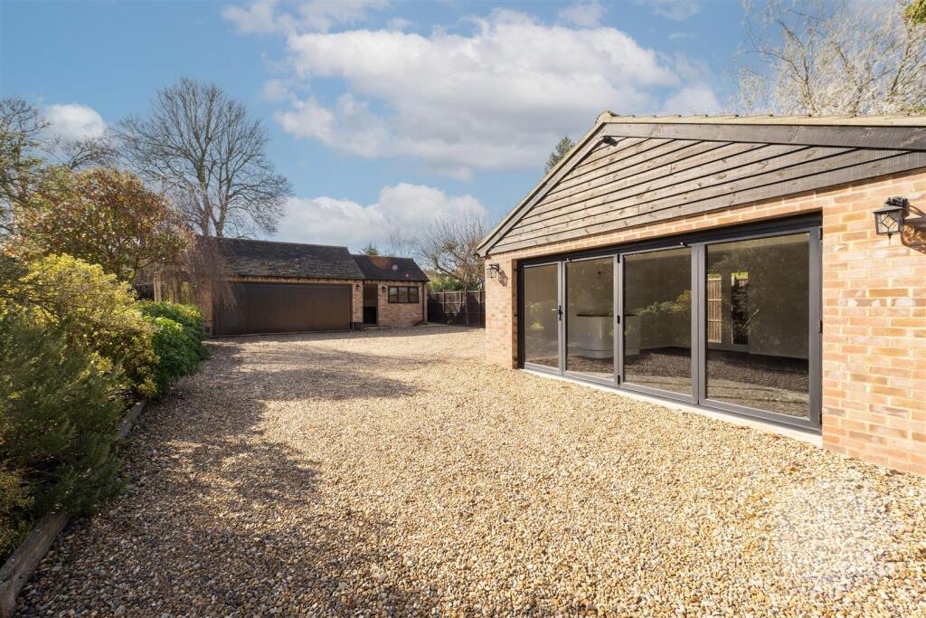 Additional image 5 of Dalkeith Road, Harpenden