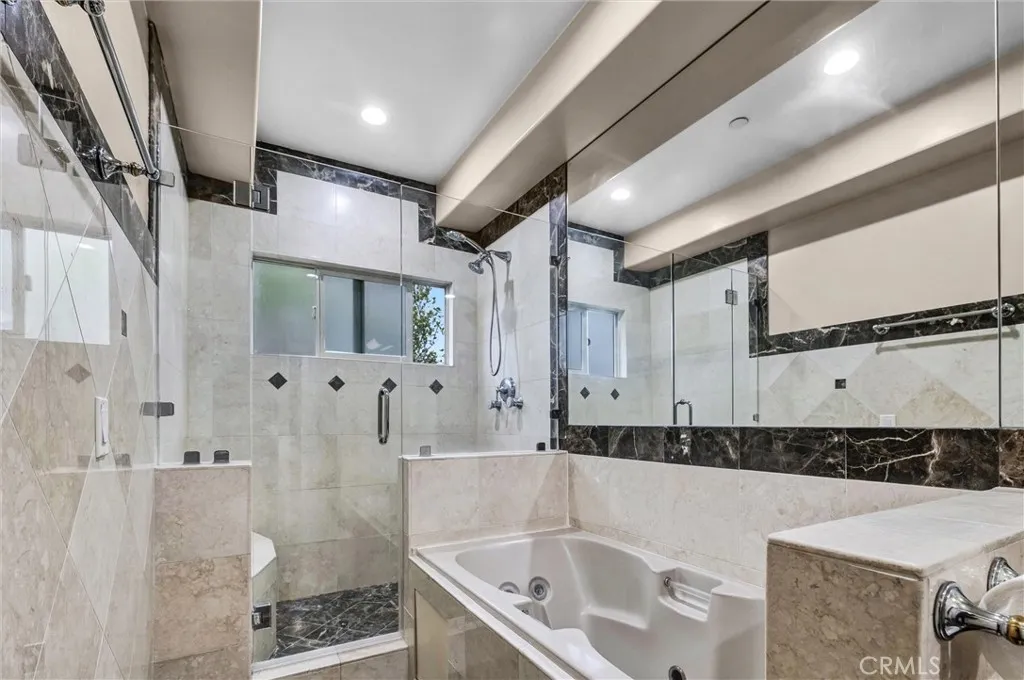 Additional image 41 of 876 Harrington Rd, Glendale, CA 91207