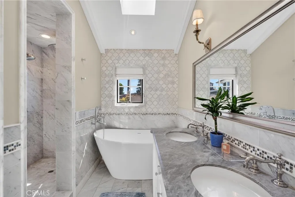 Additional image 55 of 405 Blumont Street, Laguna Beach, CA 92651