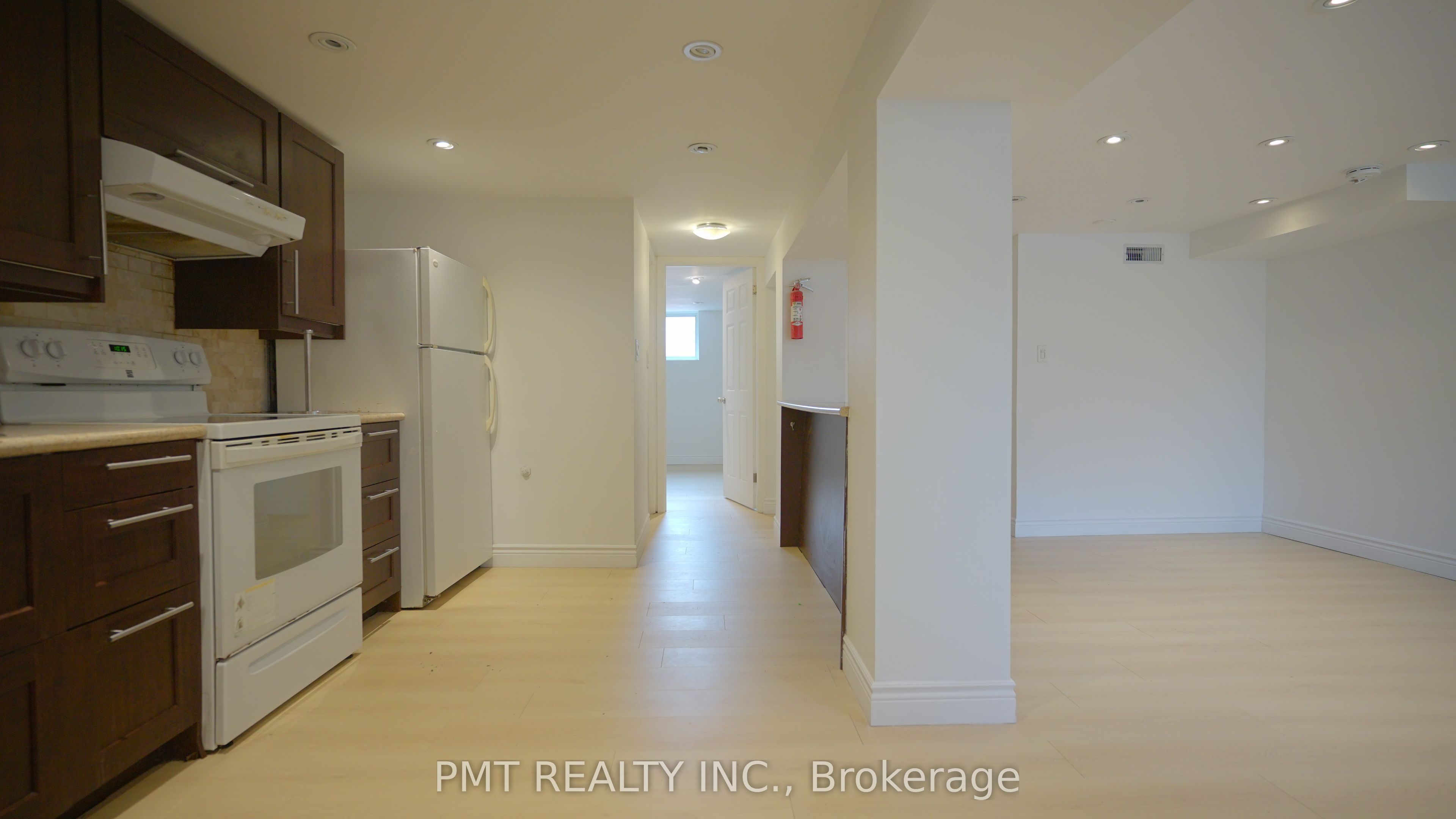 Additional image 3 of Bsmt-7 Harvard Avenue, Toronto, ON, M6R 1C5