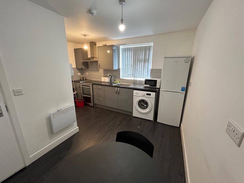 Additional image 8 of Stourbridge Road, Halesowen, West Midlands