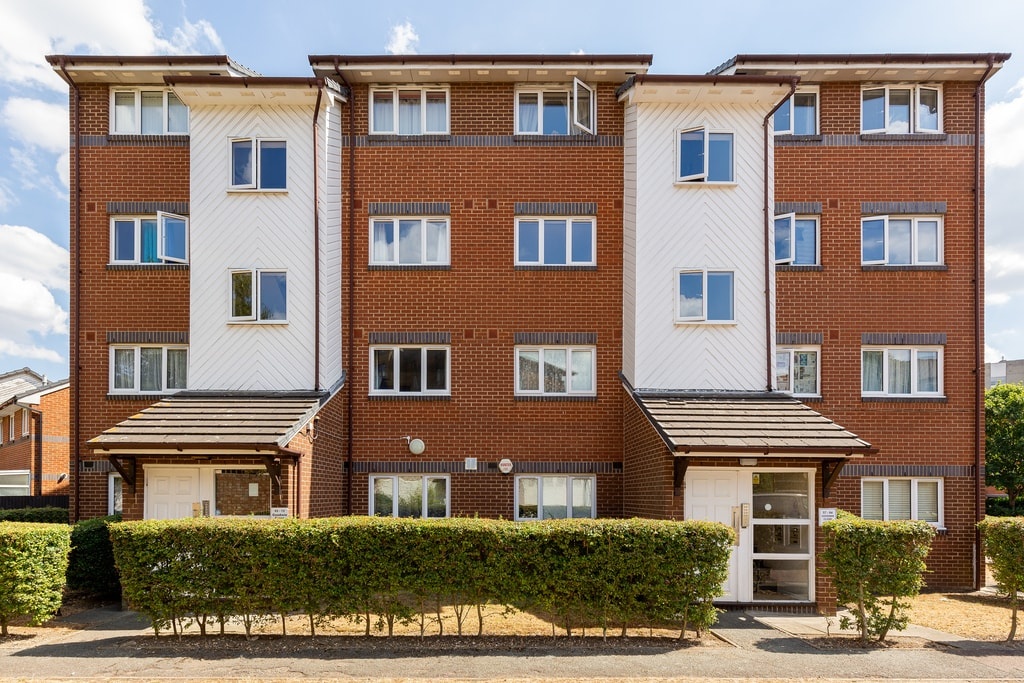 Additional image 4 of 1 Bed Flat, Goodwin Close, SE16, N1 7GU