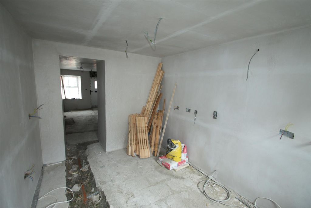 Additional image 10 of 4 bed terraced house for sale22, 24, 26, 28 And 28A Dromore Street, Ballynahich BT24