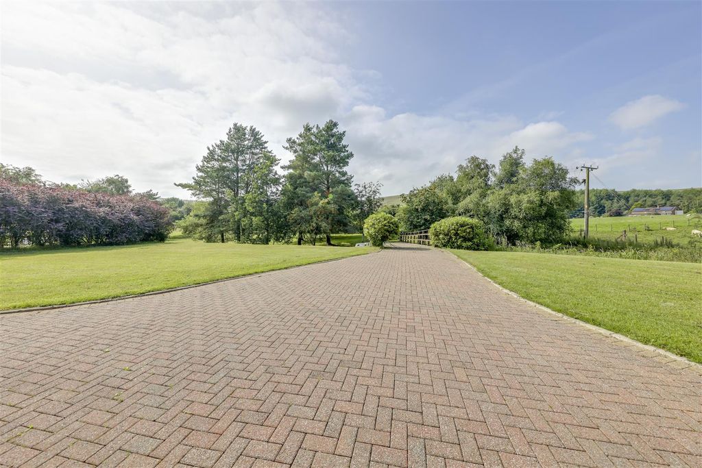 Additional image 47 of 6 bed detached house for saleBurnley Road, Loveclough, Rossendale - Over 10, 000Sqft Of Accommodation BB4