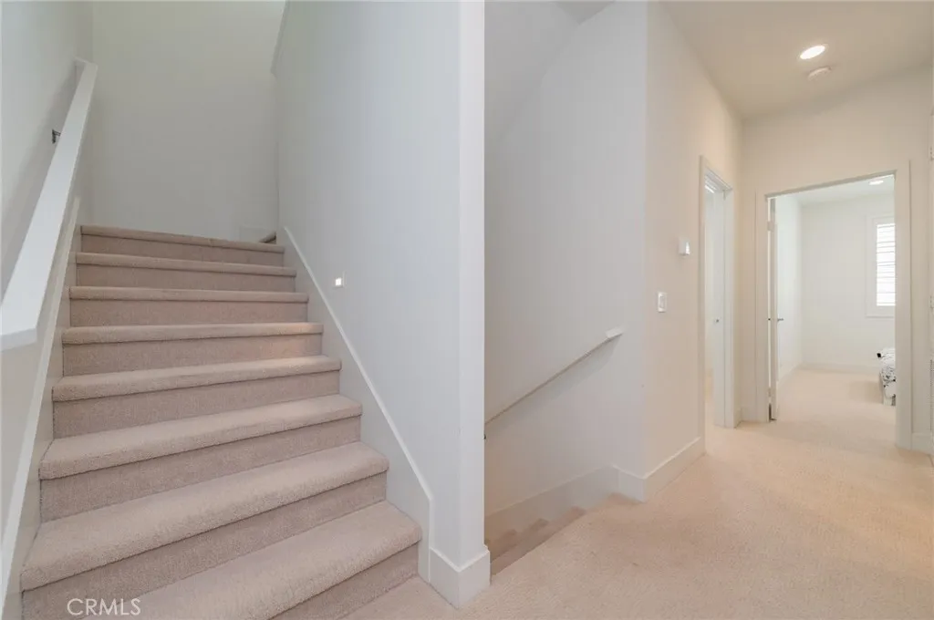 Additional image 17 of 119 Novel, Irvine, CA 92618