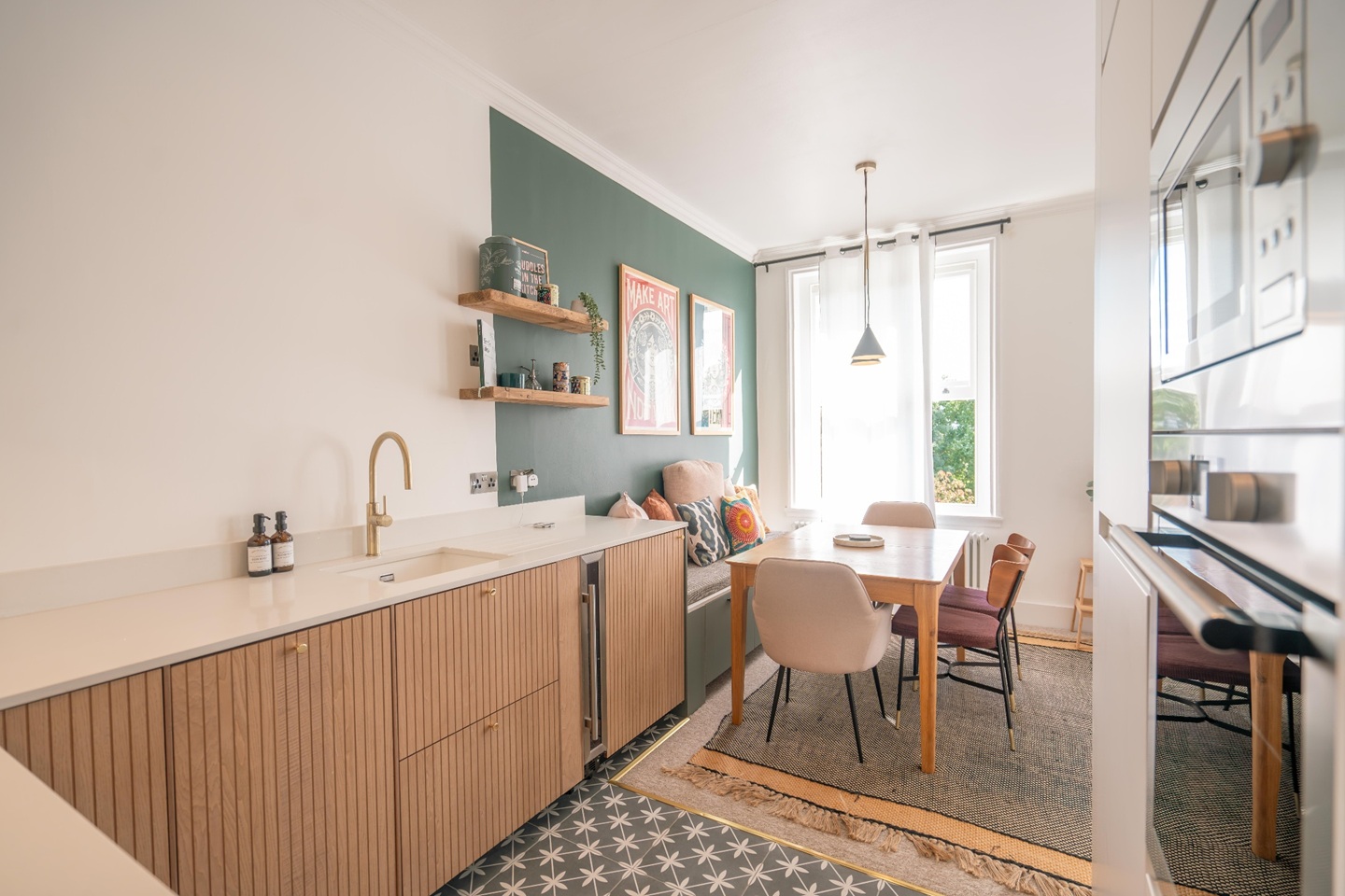 Additional image 10 of 2 Bed Flat, Queens Gate Gardens, SW7, N1 7GU