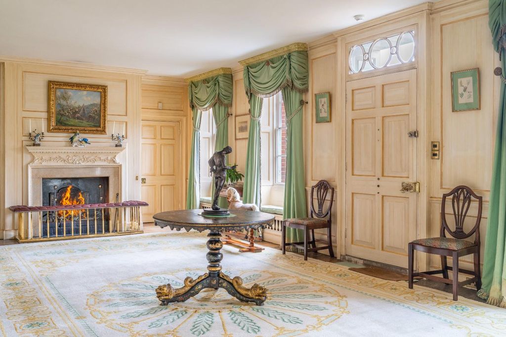 Additional image 4 of 10 bed detached house for saleHunton Down Lane, Winchester SO21