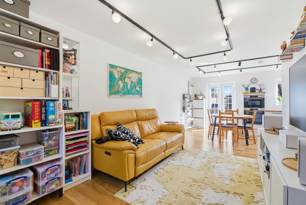 Additional image 7 of Craiglands, St. Albans, Hertfordshire, AL4