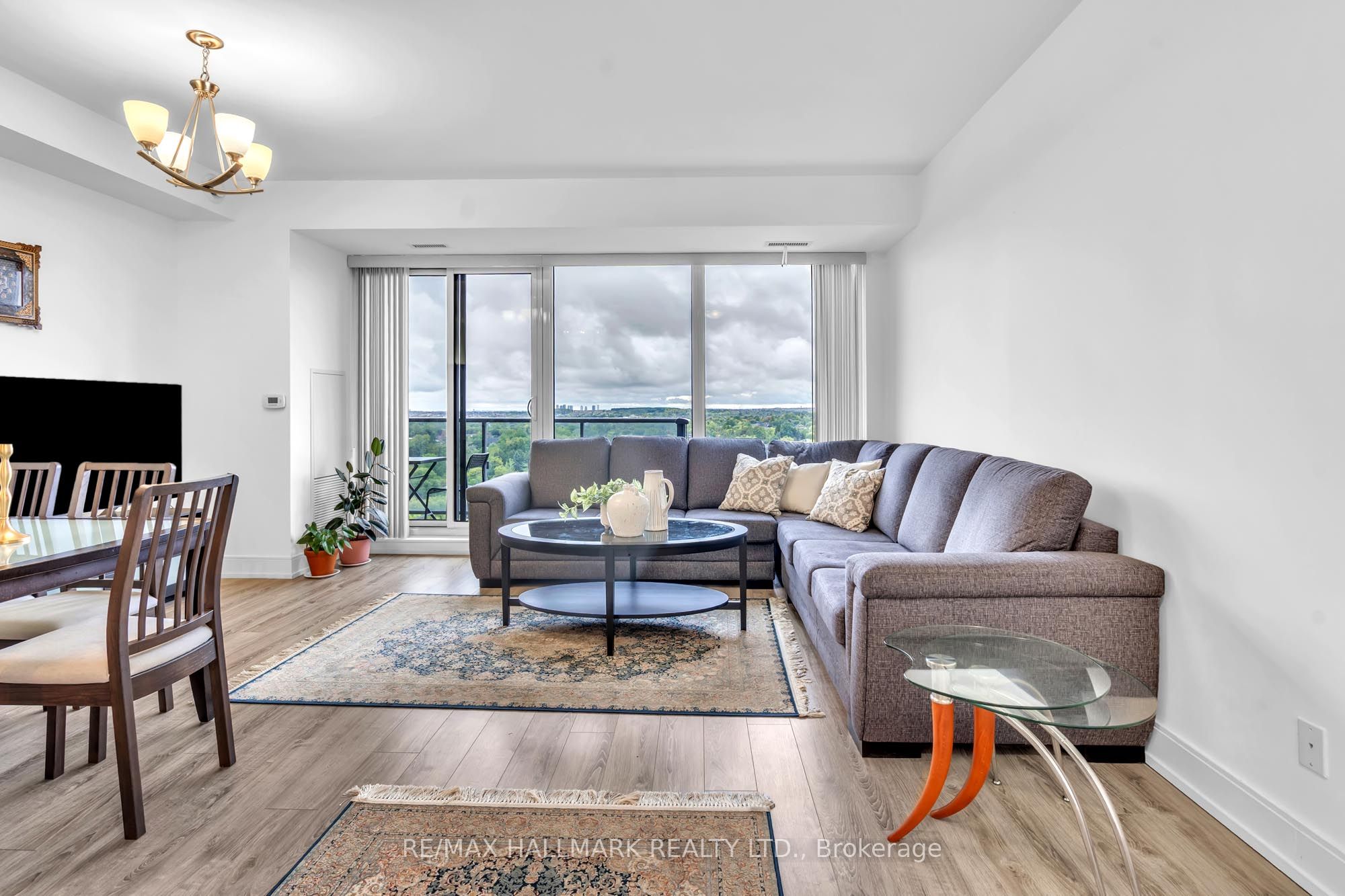 1609A-9608 Yonge Street, Richmond Hill, ON, L4C 1V6