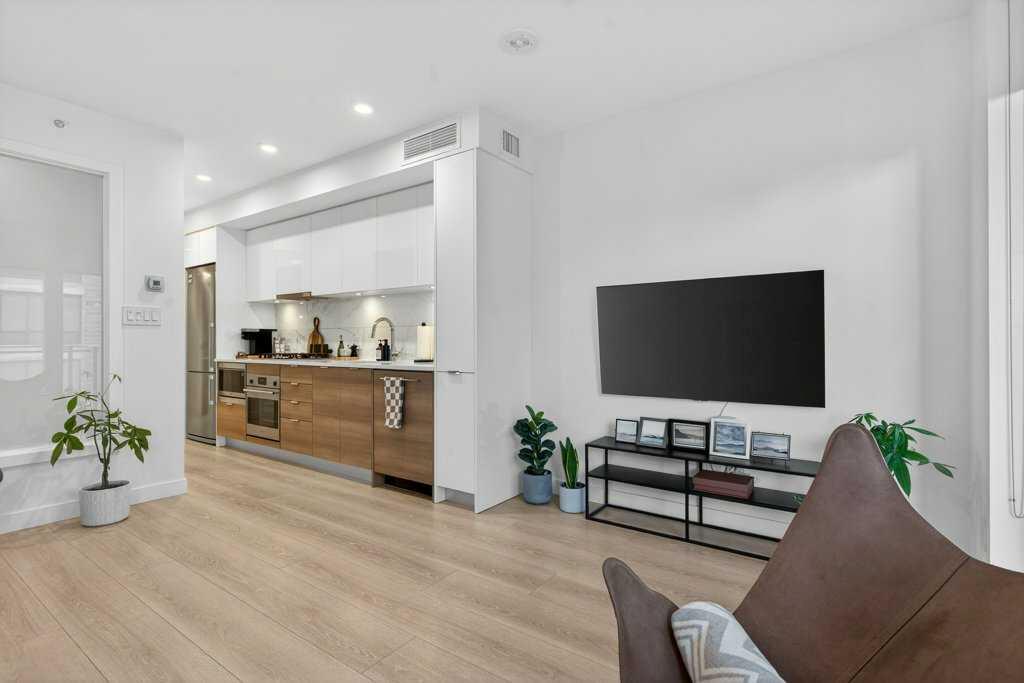 Additional image 7 of 503-108 Waterfront Court SW, Calgary, AB, T2P 1K7