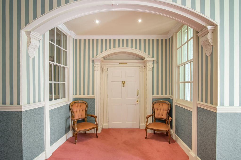 Additional image 6 of 3 bed flat for saleBeaufort Arms Court, Monmouth, Monmouthshire NP25