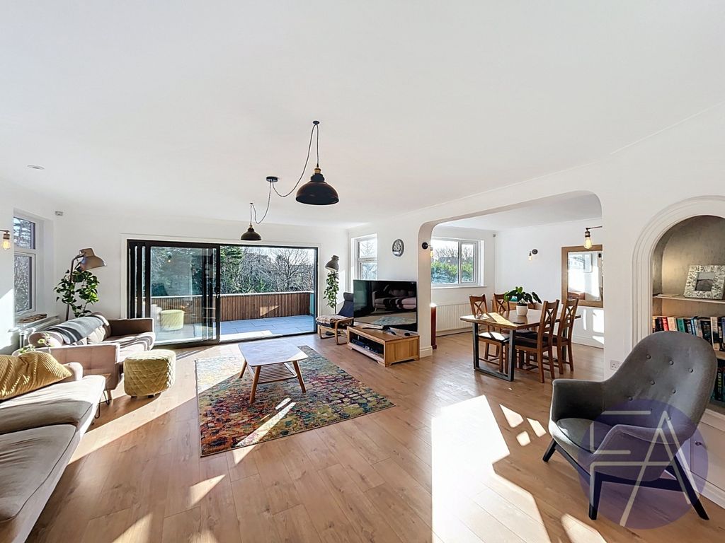 Additional image 9 of 4 bed flat for saleWestbourne Court, Westbourne Road, Southport, Merseyside PR8