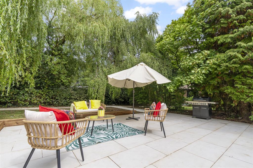 Additional image 57 of 7 bed property for saleLovelace Avenue, Solihull B91