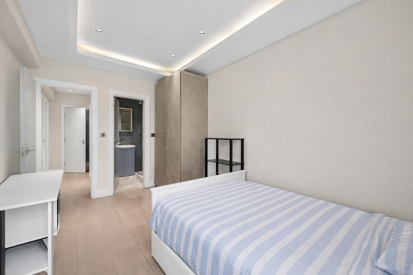 Additional image 9 of 3 Bed Flat, Dorset House, NW1, N1 7GU