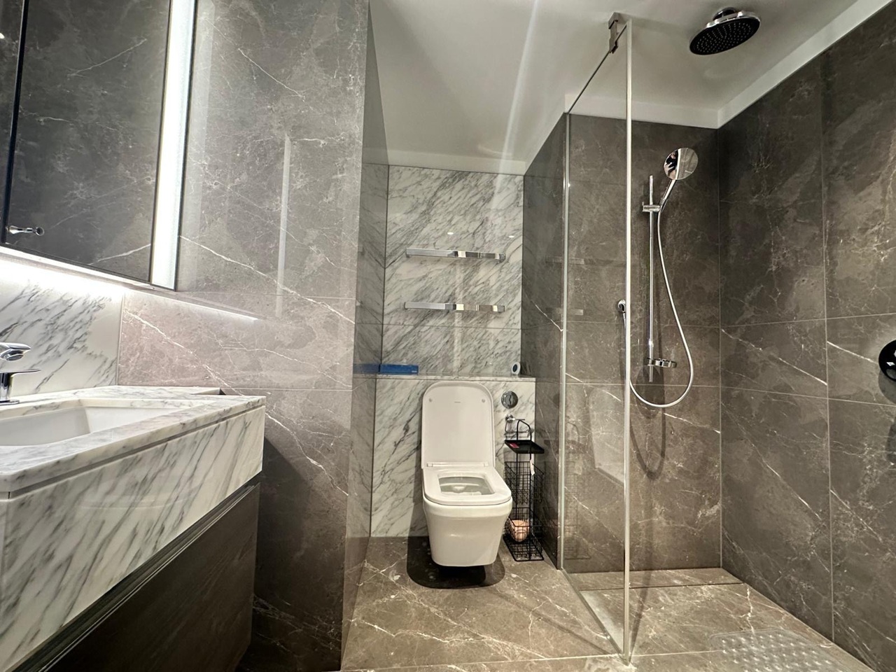 Additional image 2 of 3 Bed Flat, Carnation Way, SW8, SW8 5GZ