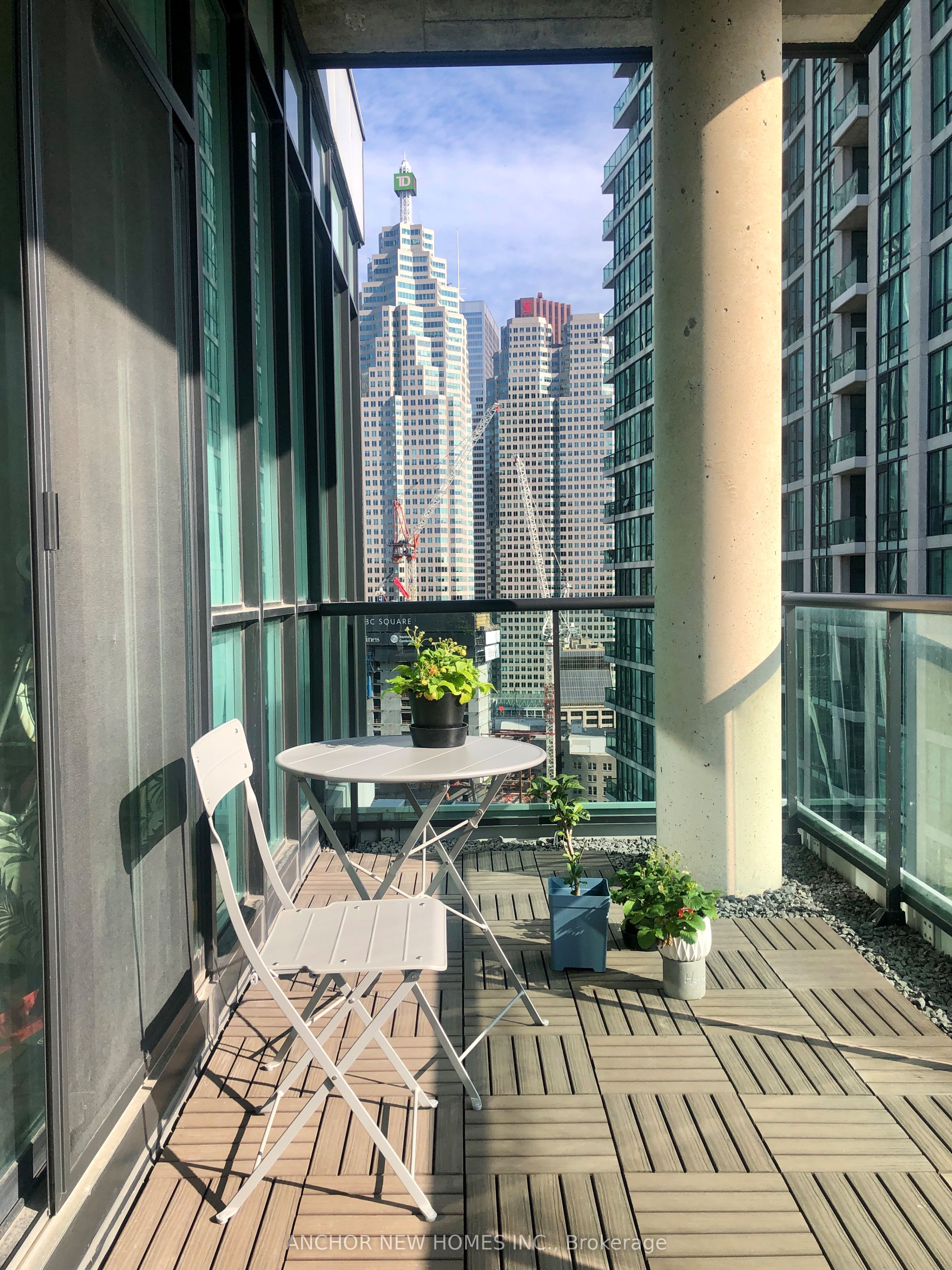 Additional image 2 of 2902-12 Yonge Street, Toronto, ON, M5E 1Z9