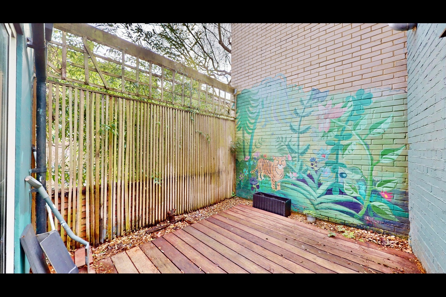 Additional image 12 of 4 Bed Detached House, Murray Mews, NW1, N1 7GU